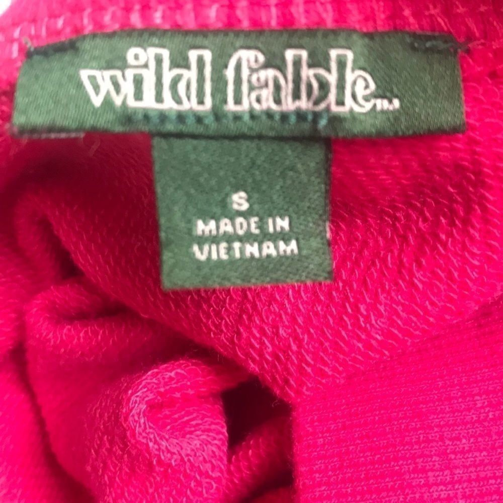 Fuchsia Sweatshirt!!  - Picture 4 of 5